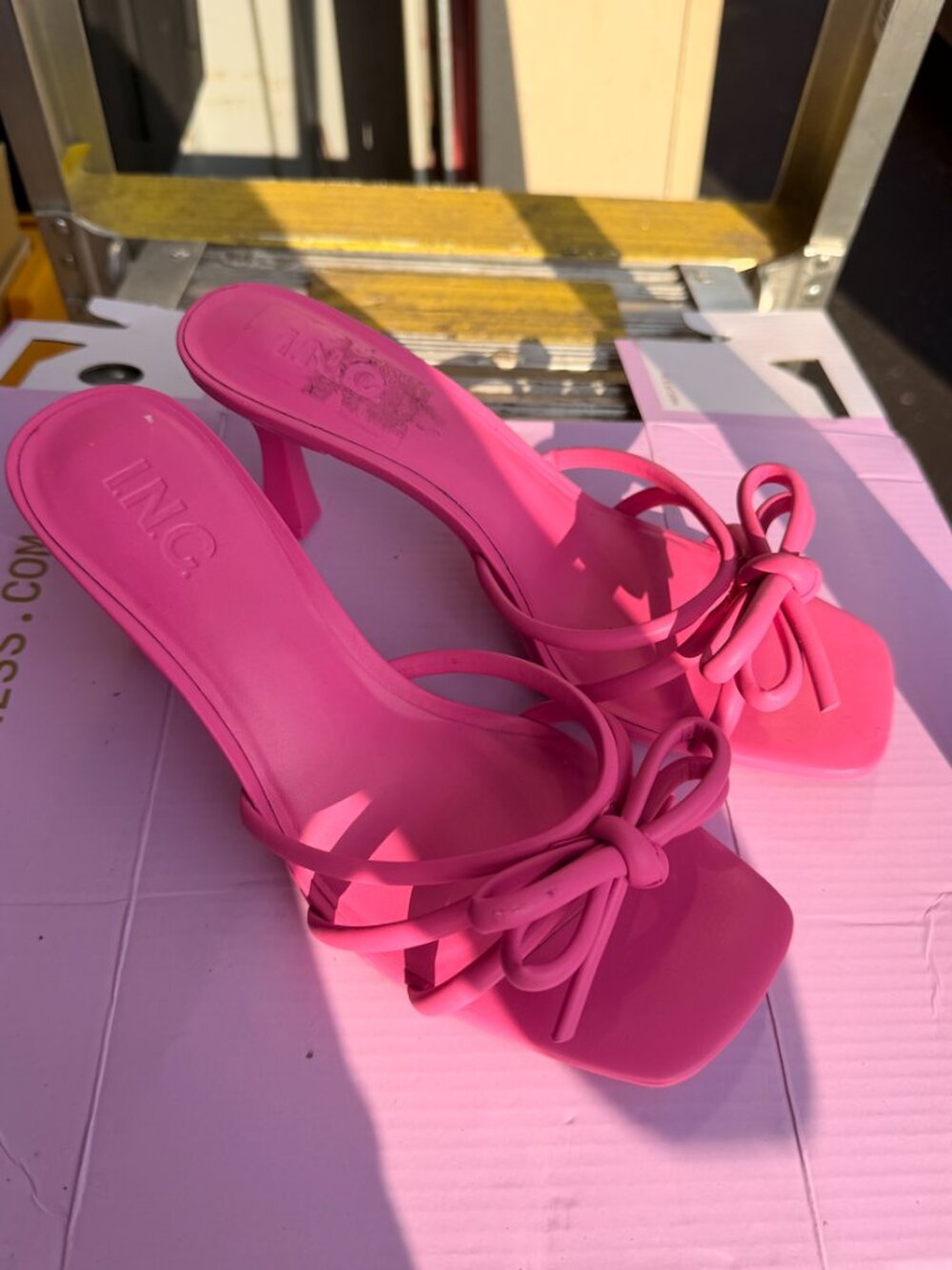INC International Concepts Hot Pink Strappy Bow Mule Heels | Size 8.5
